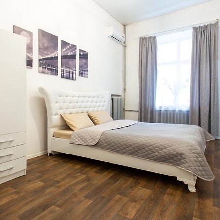 Pushkinskaya Street Apartment Kharkov Ngoại thất bức ảnh