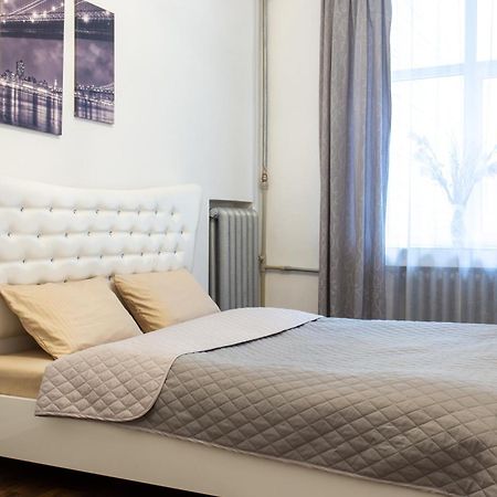 Pushkinskaya Street Apartment Kharkov Ngoại thất bức ảnh