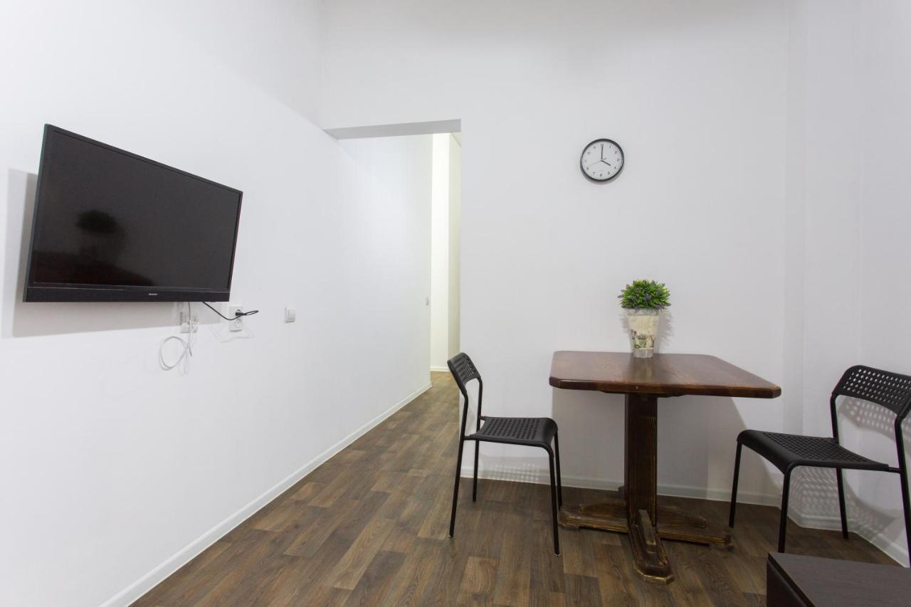 Pushkinskaya Street Apartment Kharkov Ngoại thất bức ảnh