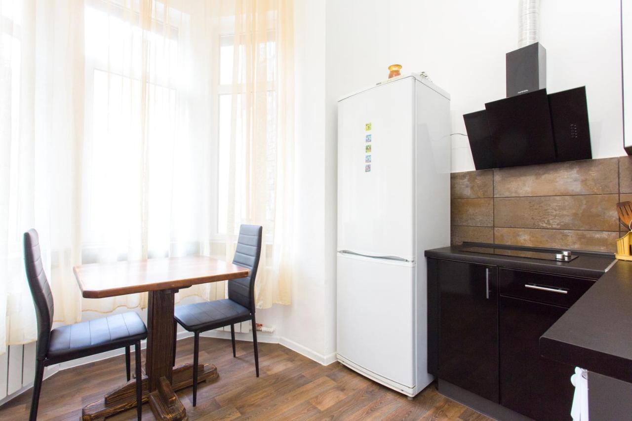 Pushkinskaya Street Apartment Kharkov Ngoại thất bức ảnh